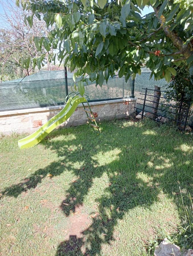 Apartmán Casa Flor Două Mai Exteriér fotografie