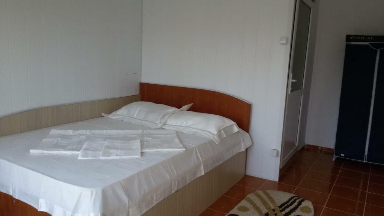 Apartmán Casa Flor Două Mai Exteriér fotografie